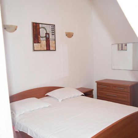Apartments Vinka Podstrana Room photo