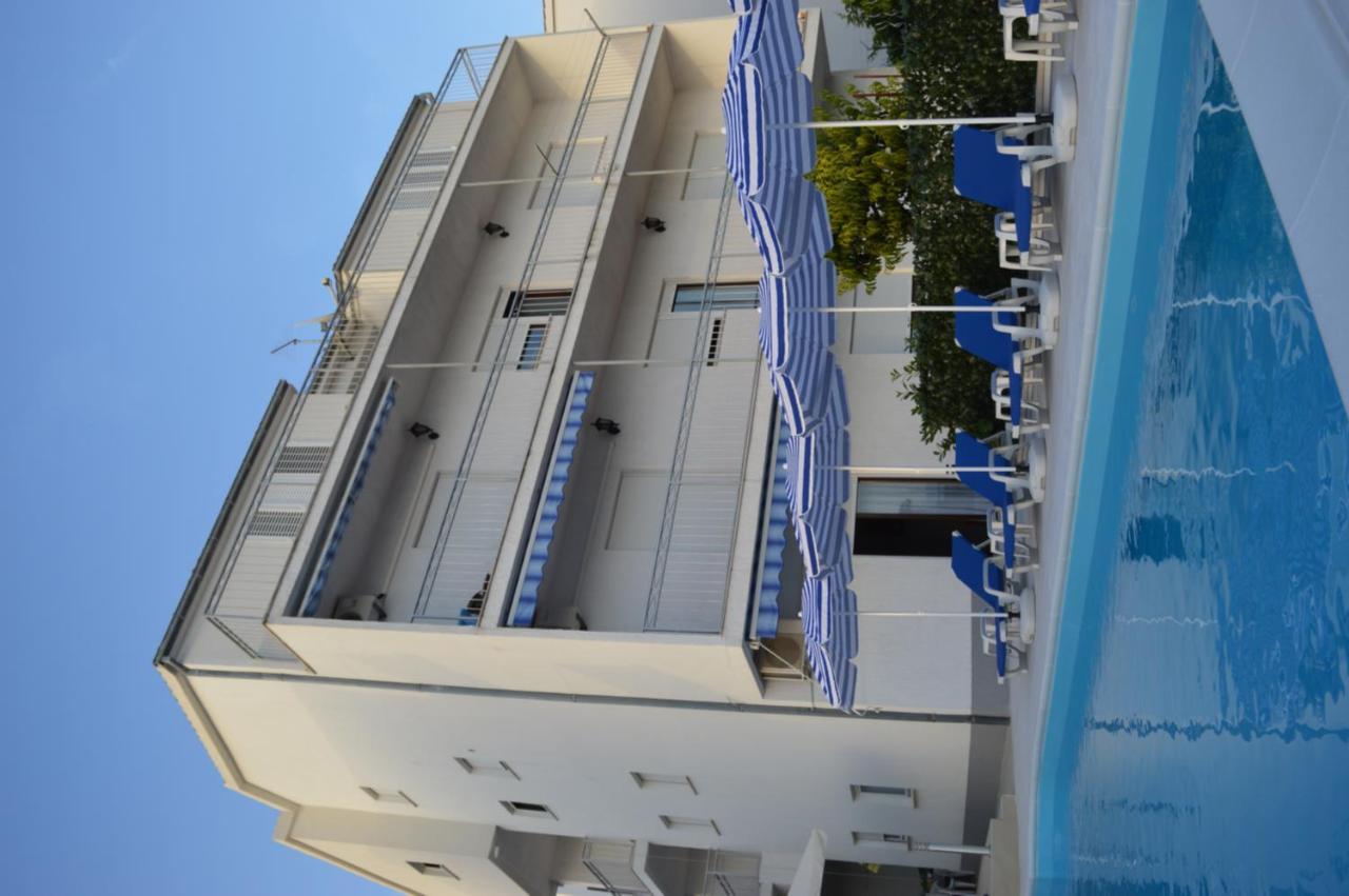 Apartments Vinka Podstrana Exterior photo