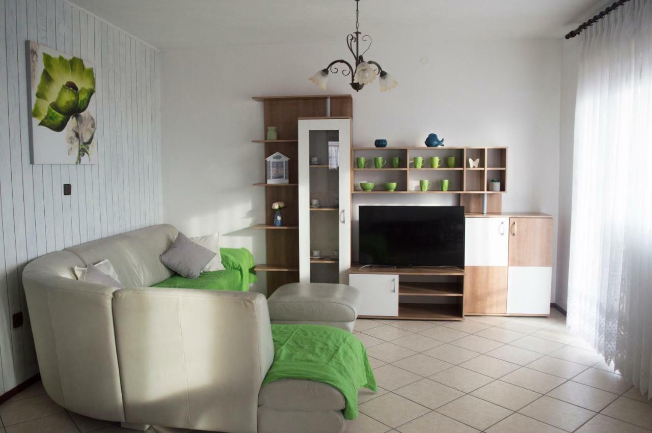 Apartments Vinka Podstrana Exterior photo